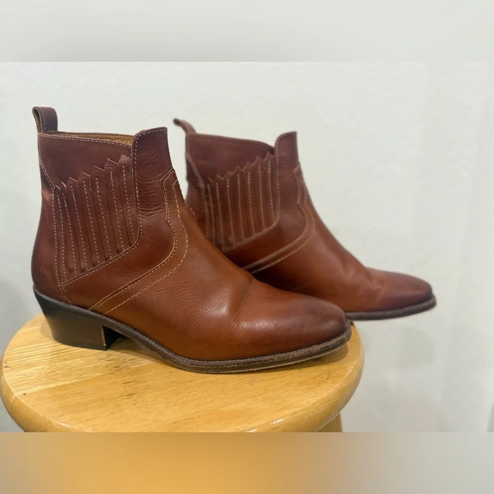 Vanessa Bruno Santiag Cognac Leather Western Ankle Boots – EU 37, US 6.5/7